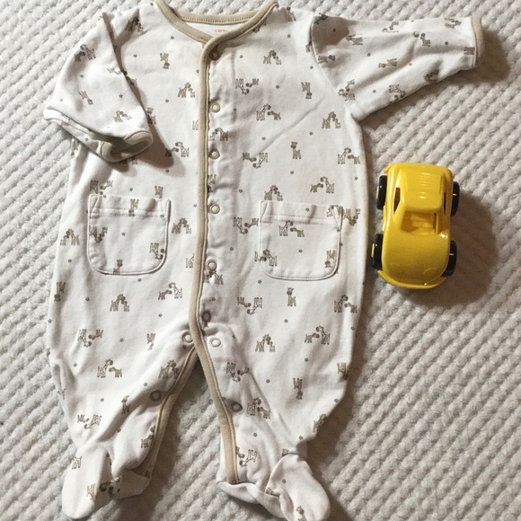 CARTER’S 3 Month GIRAFFE Footsie NWOT - Picture 1 of 4